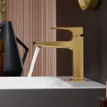 Смеситель для раковины Hansgrohe Metropol, с Push-Open сливом, полированный золото, 32507990